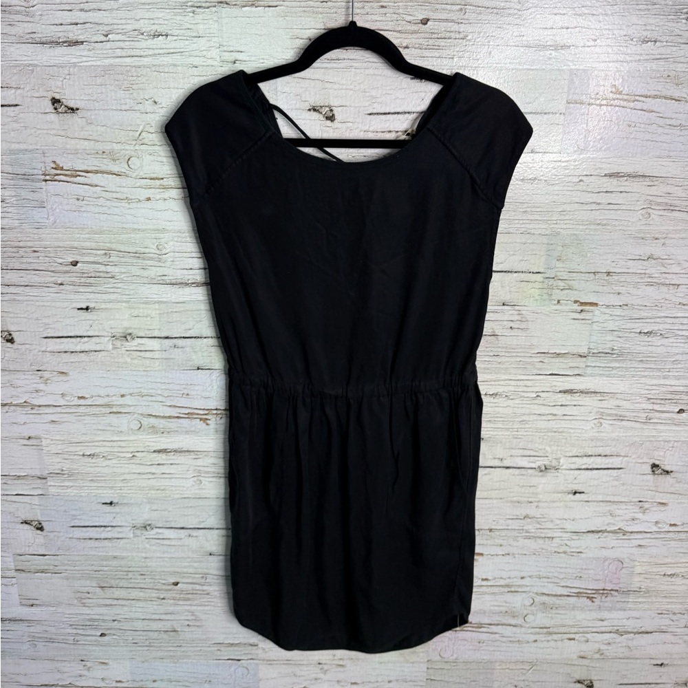 Aritzia wilfred mini dress size 4 black